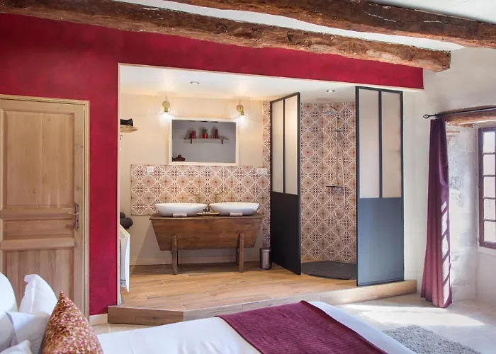 Maison Lapopie Et Bed and Breakfast Saint-Cirq-Lapopie