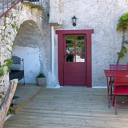 Maison Lapopie Et Отель типа 