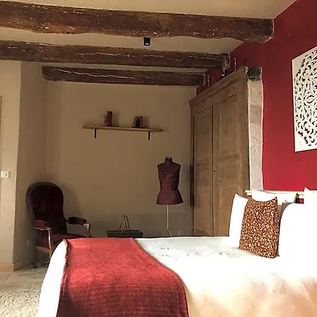 Maison Lapopie Et Отель типа 