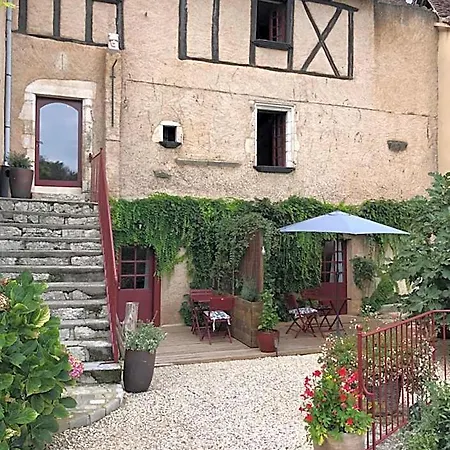 Maison Lapopie Et Отель типа 